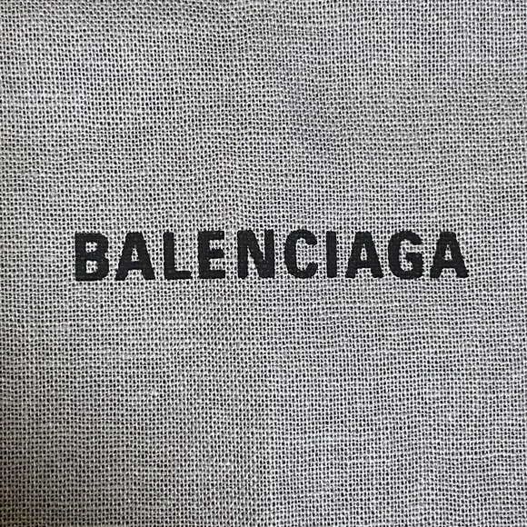 BALENCIAGA Necklace Bag Pouch NEW Logo Signed - Picture 6 of 6